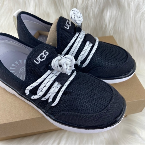 NIB UGG CAMBRIAN SNEAKERS - Picture 3 of 10